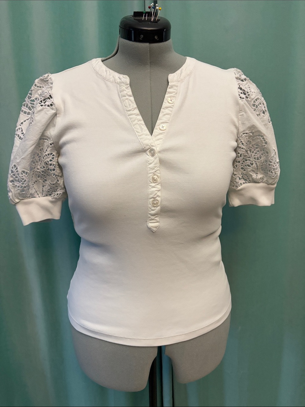 White House Black Market White Lace Puff-Sleeve Henley